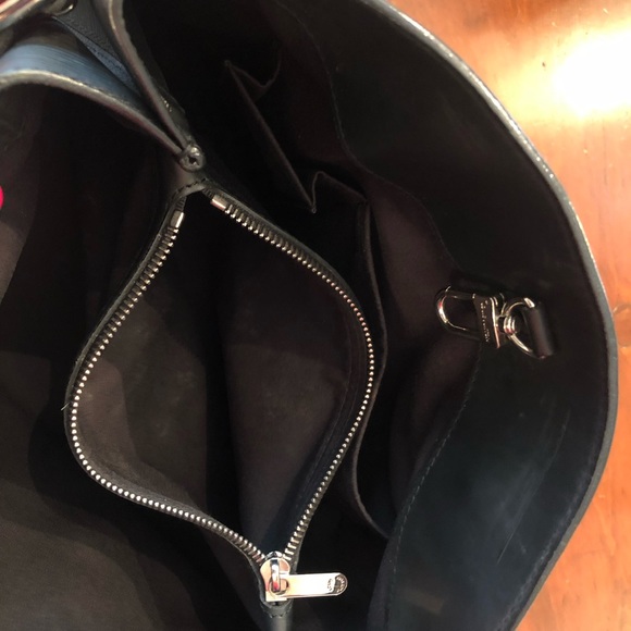 Louis Vuitton Authentic Passy PM Epi Leather Noir Black France - Picture 6 of 10